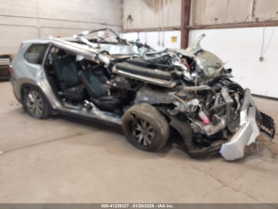 TOYOTA GRAND HIGHLANDER 2024