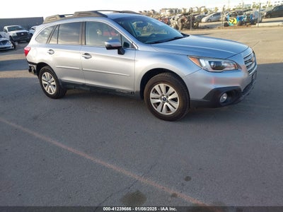 SUBARU OUTBACK 2017