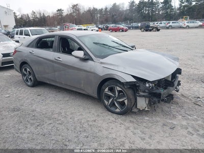 HYUNDAI ELANTRA 2023