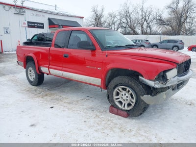 DODGE DAKOTA 2002