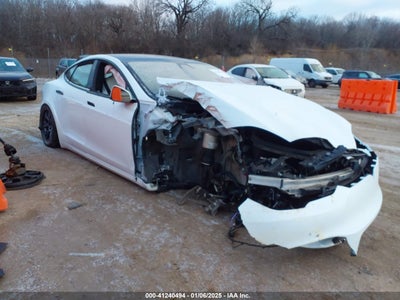 TESLA MODEL S 2021