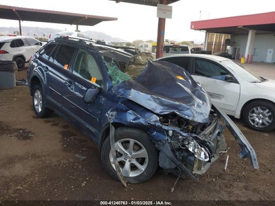 SUBARU OUTBACK 2014