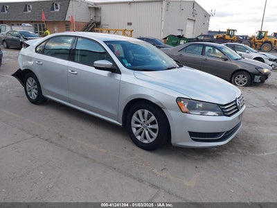VOLKSWAGEN PASSAT 2015