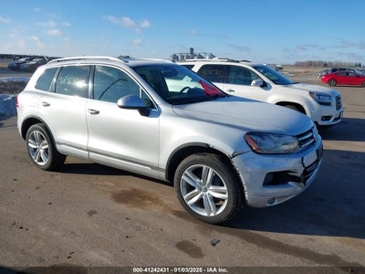 VOLKSWAGEN TOUAREG 2013
