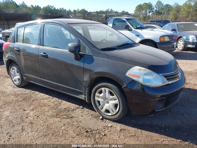NISSAN VERSA 2011