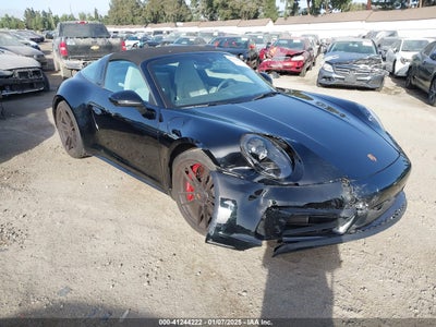 PORSCHE 911 2022