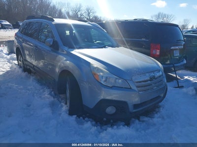 SUBARU OUTBACK 2013