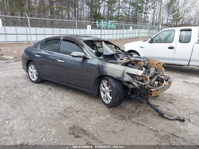 NISSAN MAXIMA 2012