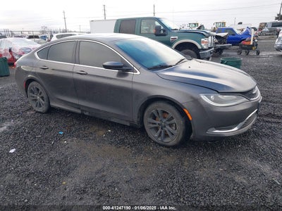 CHRYSLER 200 2015