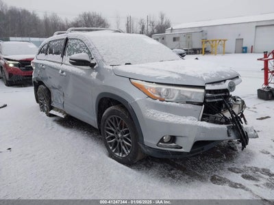 TOYOTA HIGHLANDER 2016