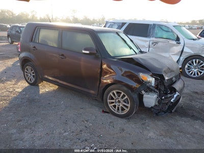 SCION XB 2010