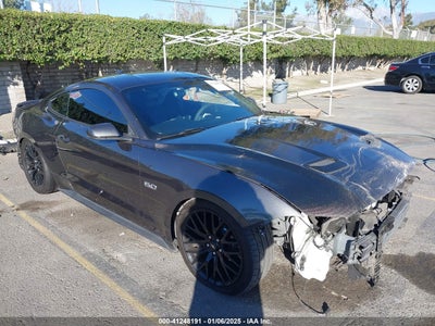 FORD MUSTANG 2020