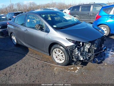TOYOTA PRIUS PRIME 2020