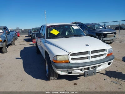 DODGE DAKOTA 2001