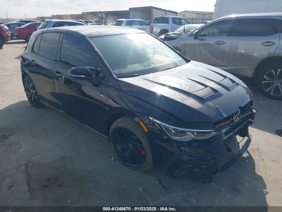 VOLKSWAGEN GOLF GTI 2023