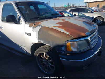 FORD F-150 2001