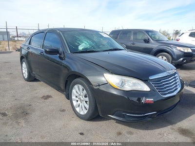 CHRYSLER 200 2012