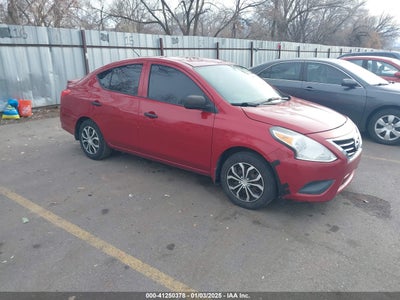 NISSAN VERSA 2015