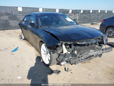 CHRYSLER 300 2015