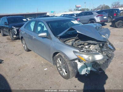 TOYOTA CAMRY 2017