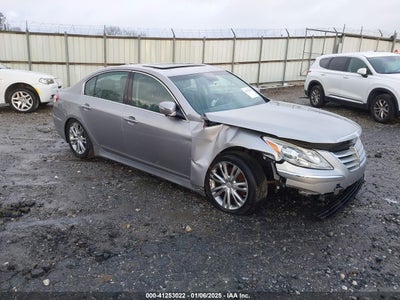 HYUNDAI GENESIS 2012