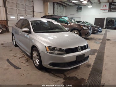 VOLKSWAGEN JETTA 2012