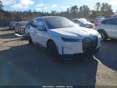 BMW IX 2024