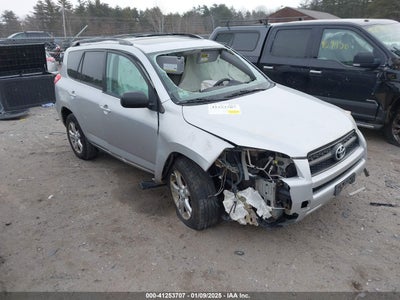 TOYOTA RAV4 2011