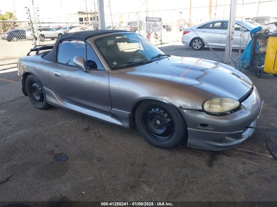 MAZDA MX-5 MIATA 2002