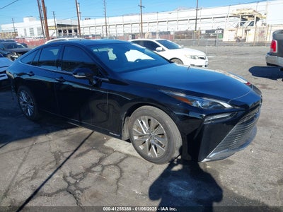 TOYOTA MIRAI 2022