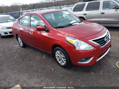 NISSAN VERSA 2017