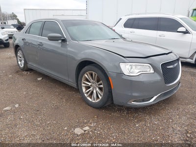 CHRYSLER 300 2019