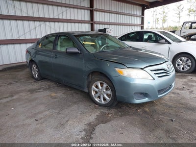 TOYOTA CAMRY 2011