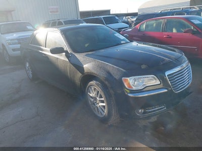 CHRYSLER 300 2012