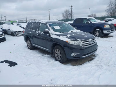 TOYOTA HIGHLANDER 2013