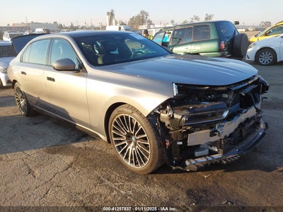 BMW 740 2024