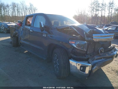 TOYOTA TUNDRA 2020