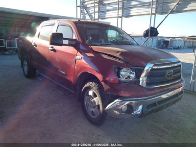 TOYOTA TUNDRA 2010
