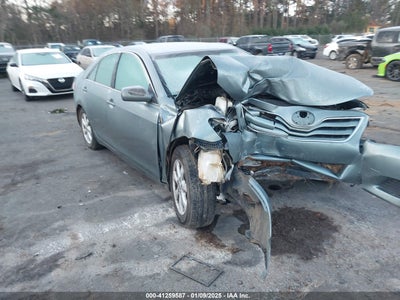 TOYOTA CAMRY 2010