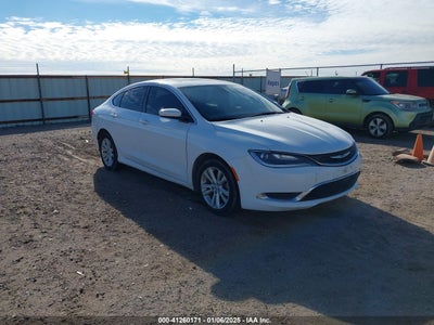 CHRYSLER 200 2015