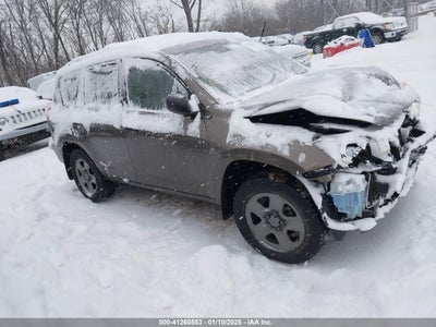 TOYOTA RAV4 2011