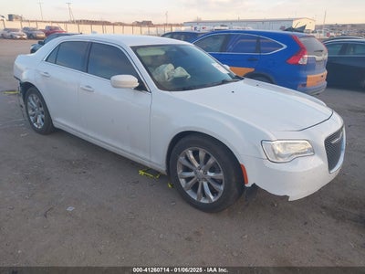 CHRYSLER 300 2017