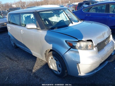 SCION XB 2010