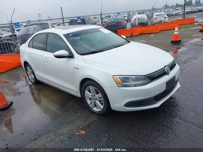 VOLKSWAGEN JETTA HYBRID 2013