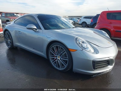 PORSCHE 911 2017