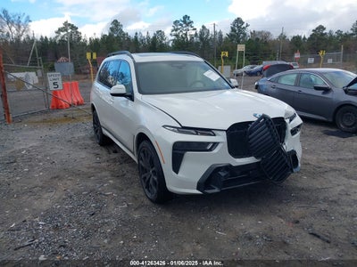BMW X7 2025