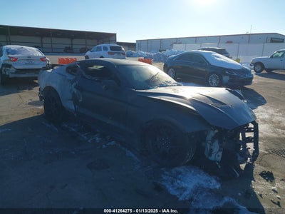 FORD MUSTANG 2019