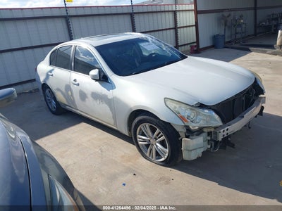 INFINITI G37 2013