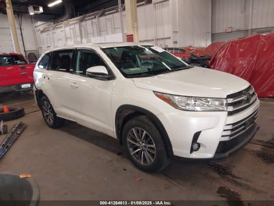 TOYOTA HIGHLANDER 2017