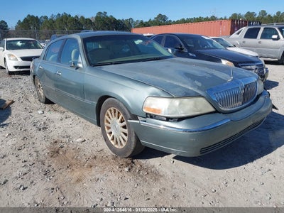LINCOLN TOWN CAR 2004